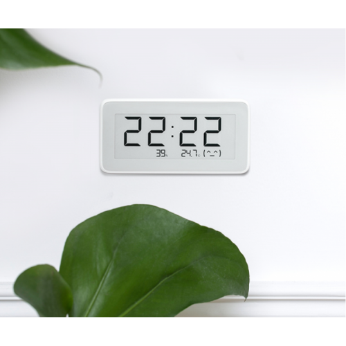 xiaomi mijia temperature and humidity monitoring electronic watch
